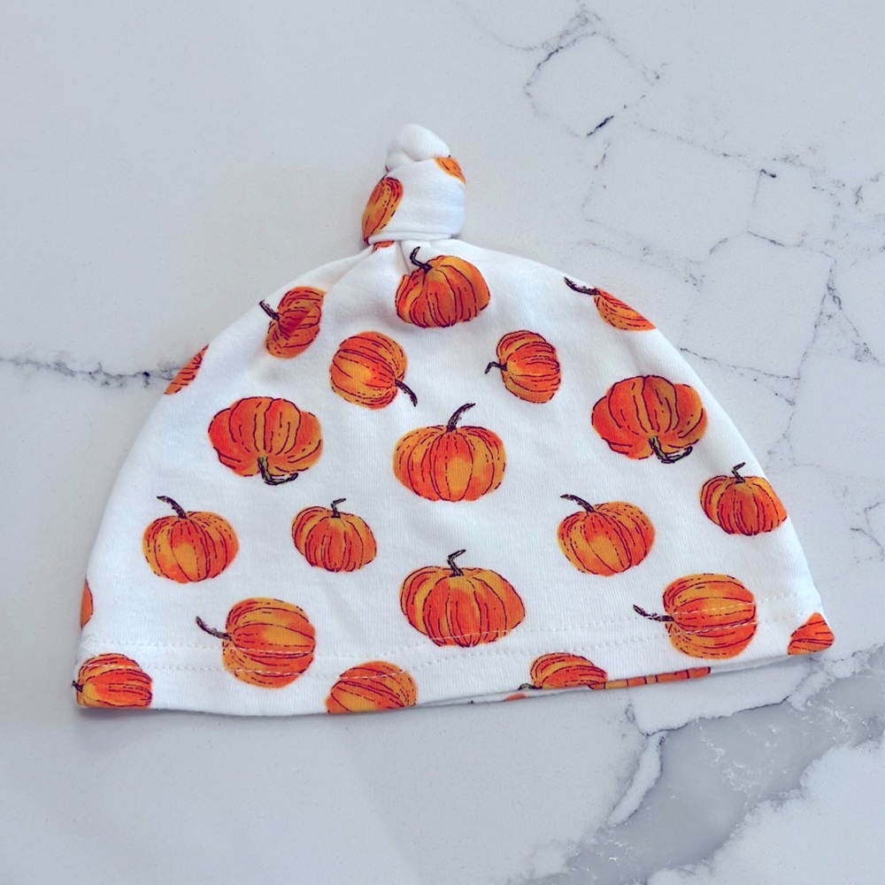 Baby hat 🎃